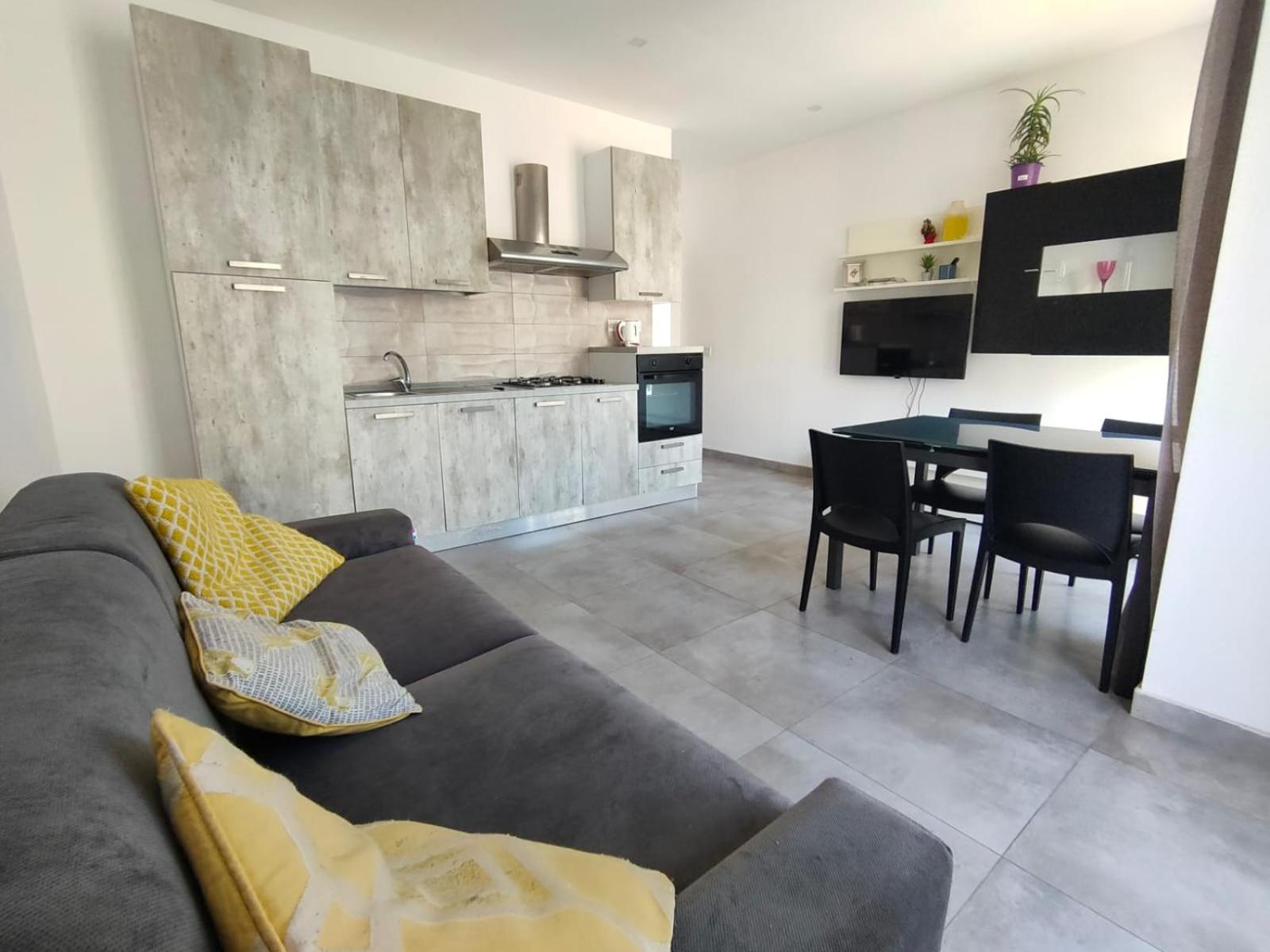 Cosy Seaside Apt, 200M From The Seafront Gzira Buitenkant foto