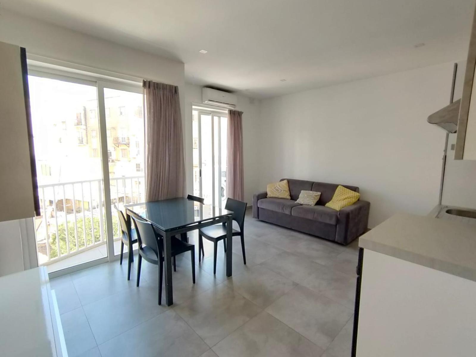 Cosy Seaside Apt, 200M From The Seafront Gzira Buitenkant foto