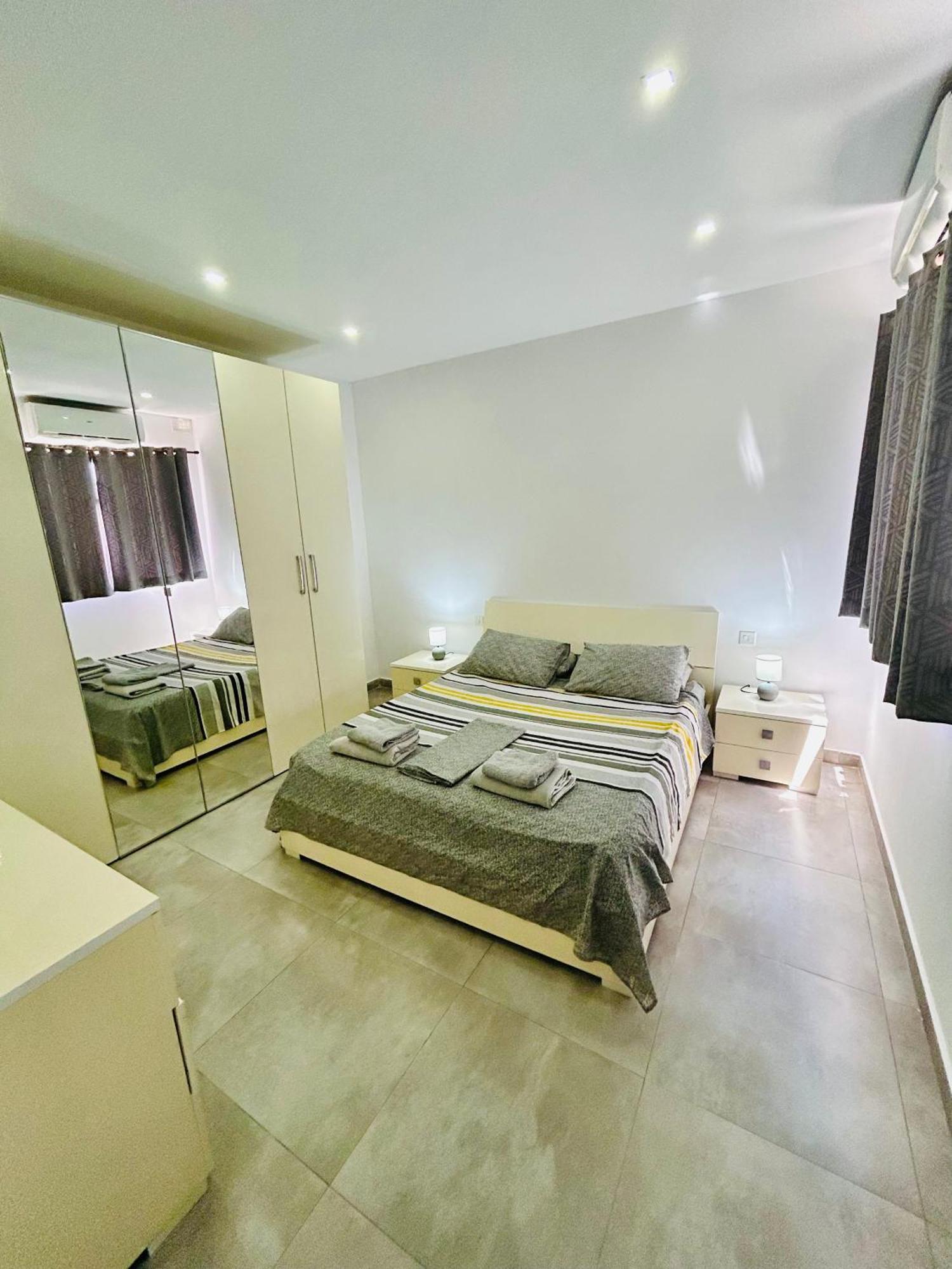 Cosy Seaside Apt, 200M From The Seafront Gzira Buitenkant foto